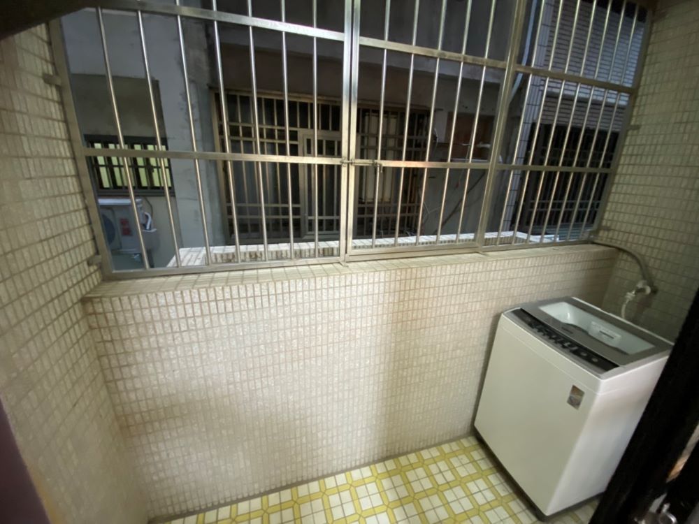 逸書園207房屋代租