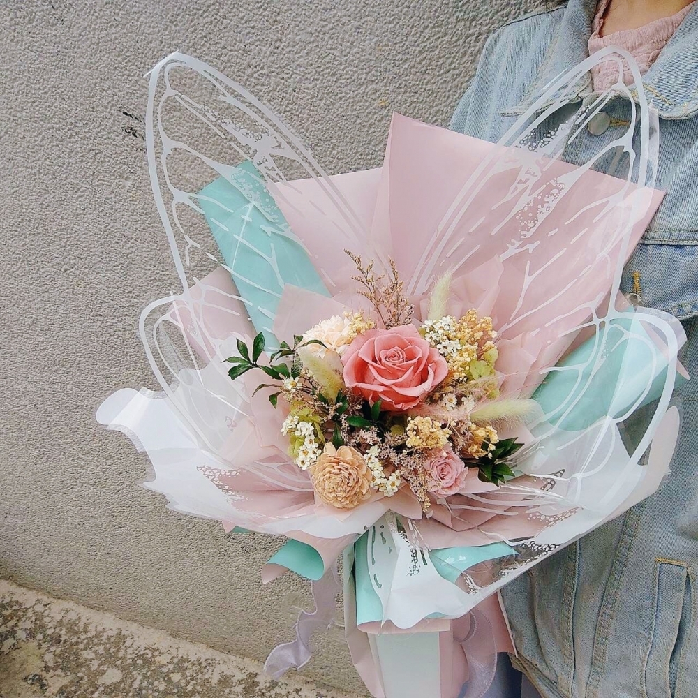 仙女蝴蝶 獨角獸色系蝴蝶永生花束