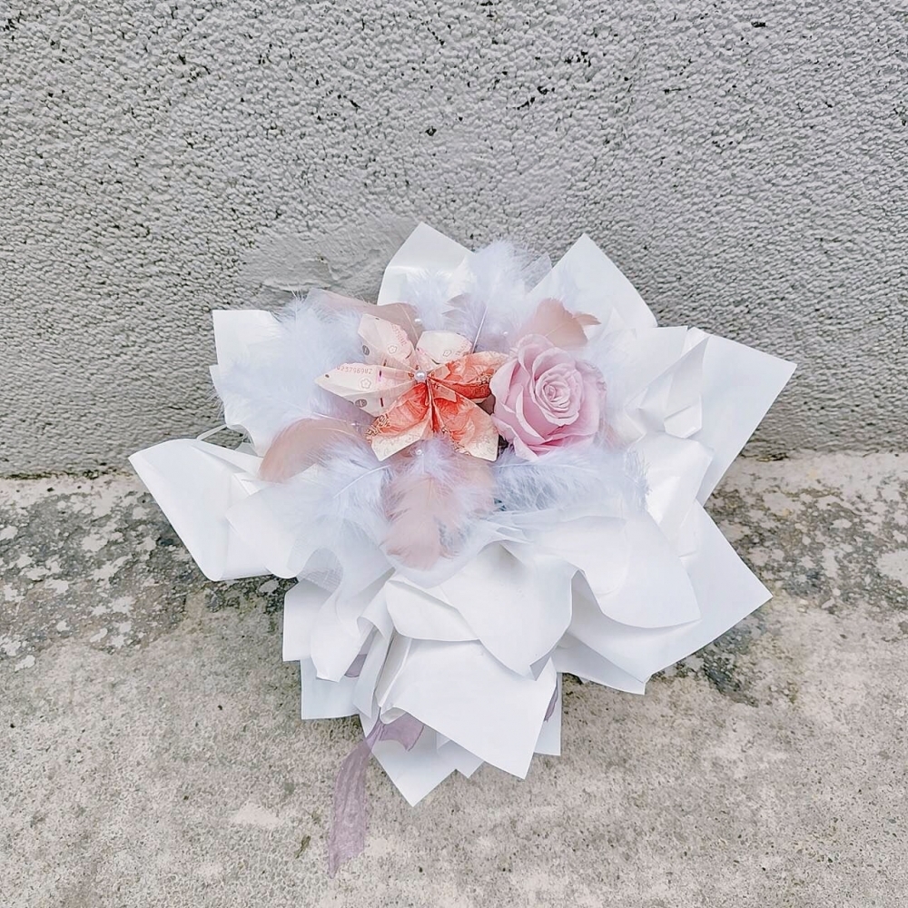 情人芭蕾仙子 有錢花永生花束