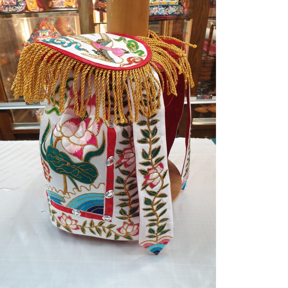 白底蓮花衣-1尺6