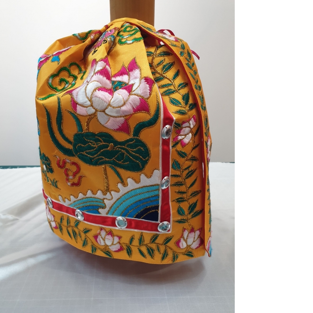 黃底蓮花衣-1尺4